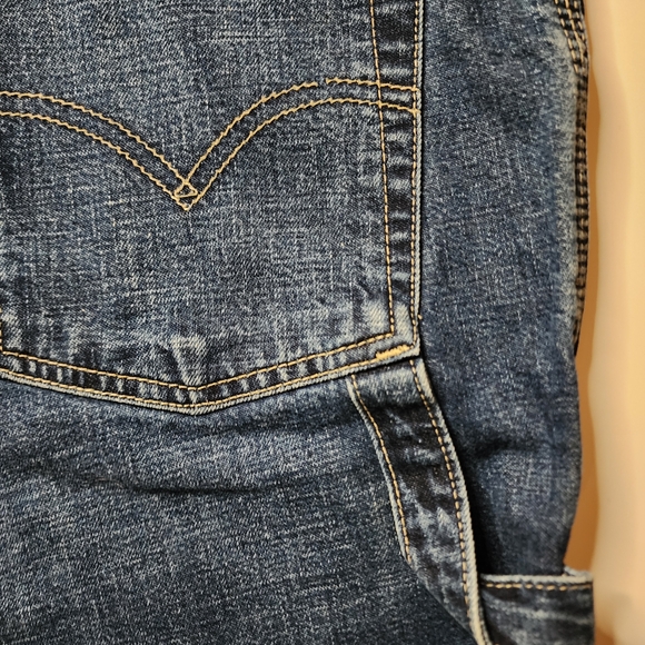 Classic Women's Dark Blue Jeans - Picture 6 of 8